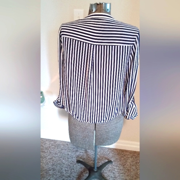 Navy&White Stripe Sheer Blouse - Picture 4 of 5